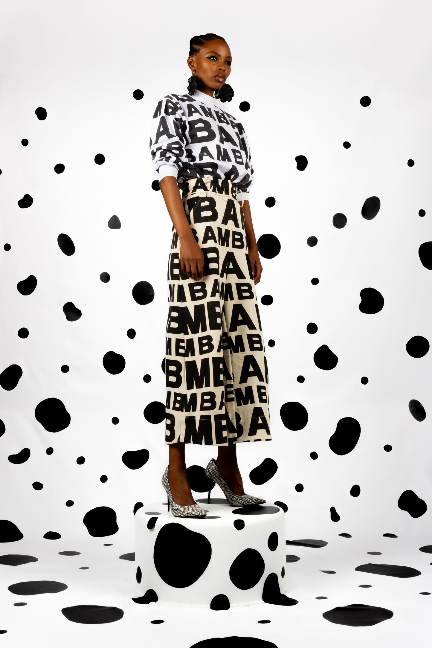 The Paragraph Pants
