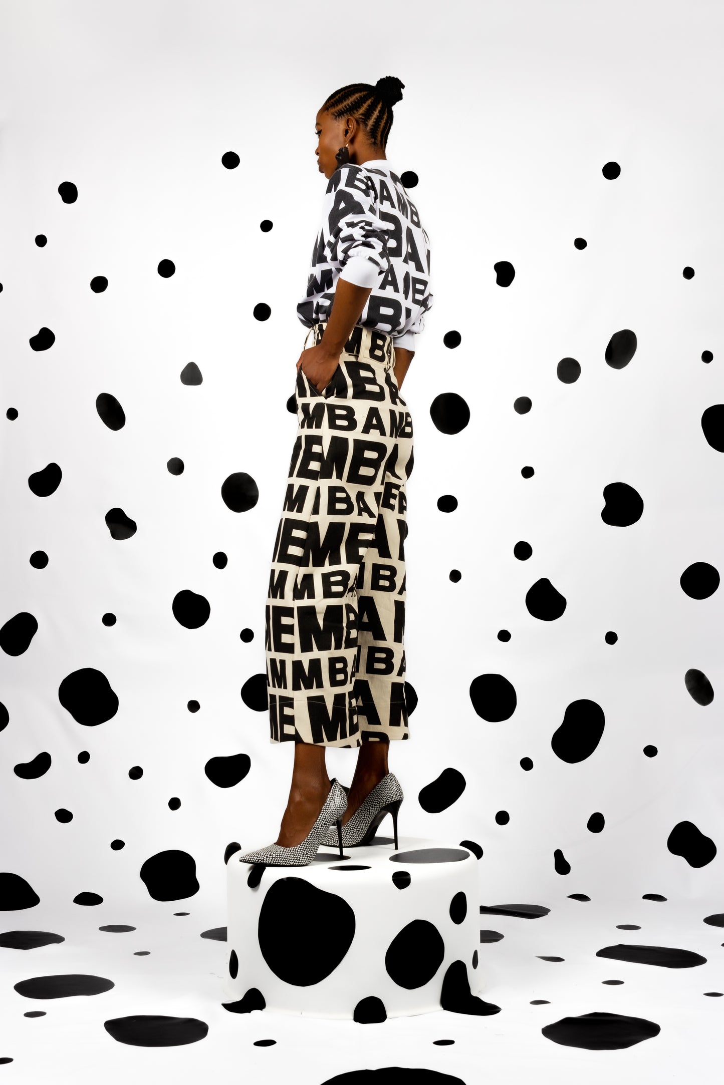 The Paragraph Pants
