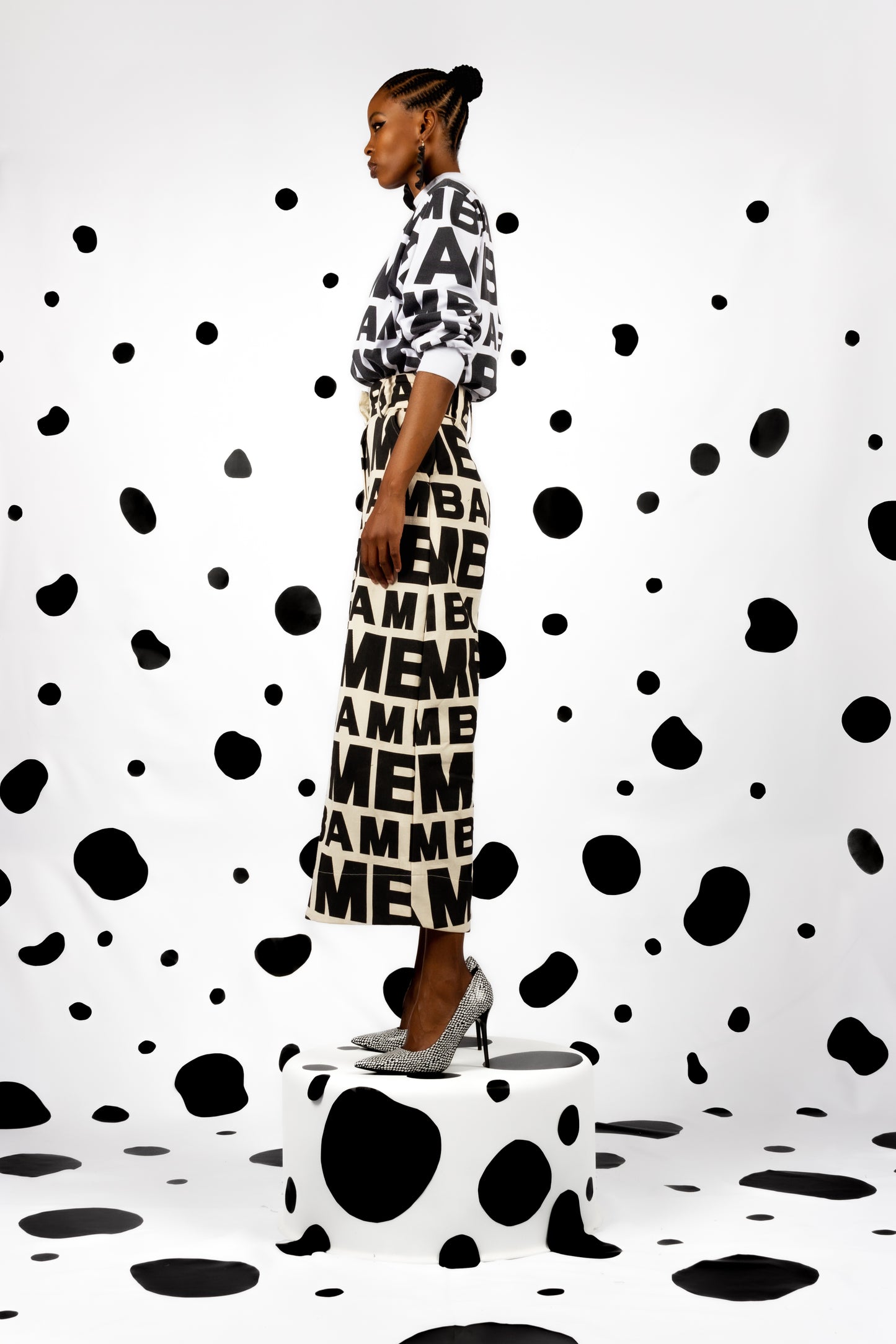 The Paragraph Pants