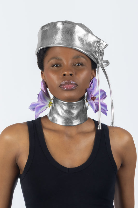 The Chromism Hat & Choker (Silver Mica)