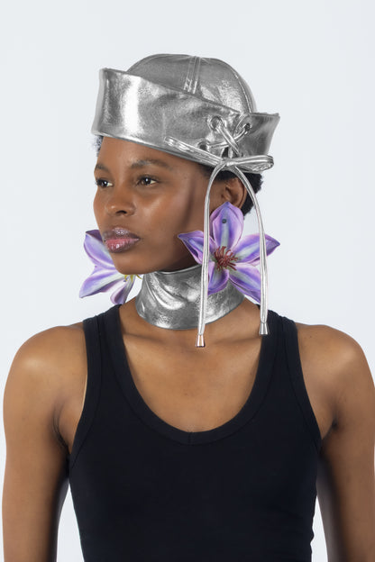 The Chromism Hat & Choker (Silver Mica)